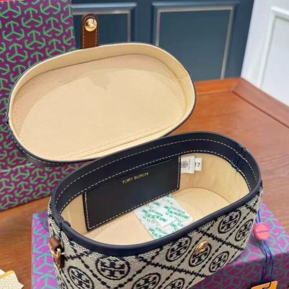 Tory Burch old flower makeup bag - Picture 3 of 8